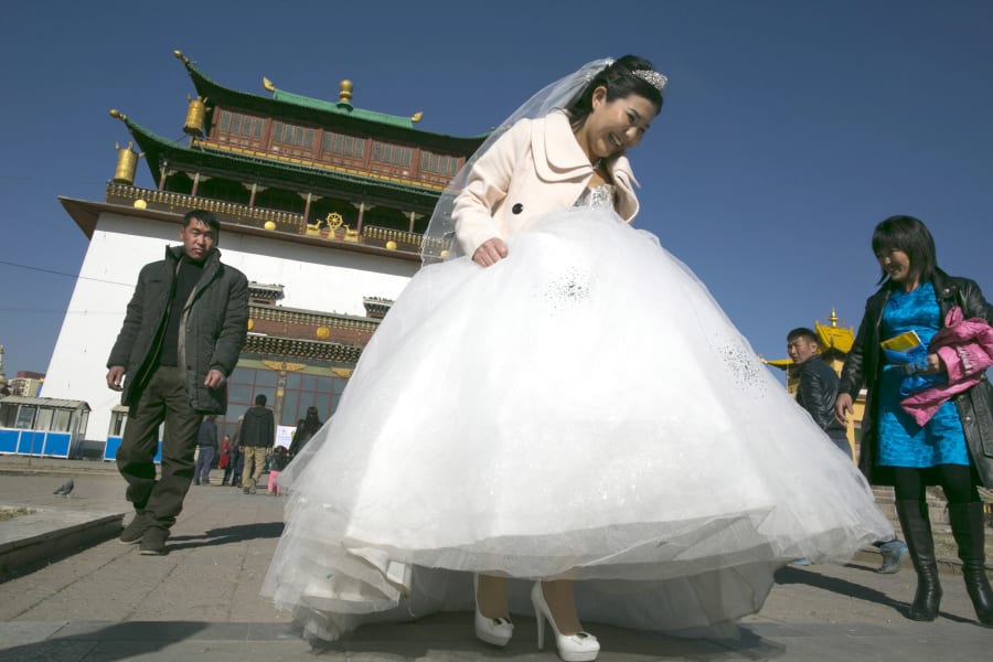 mongolia bride