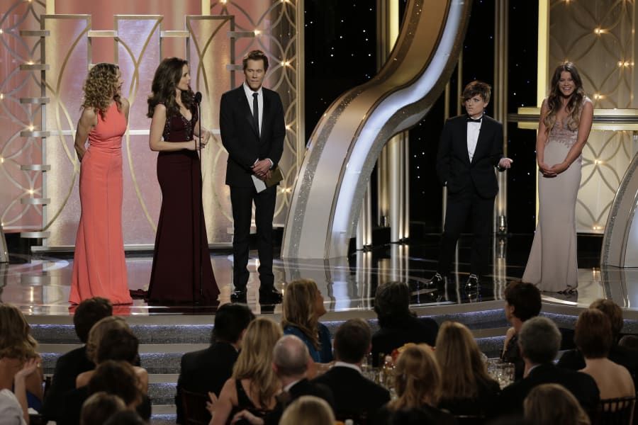 12 golden globes show