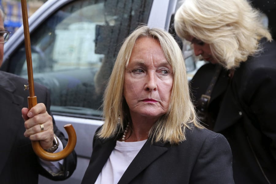 pistorius trial june steenkamp