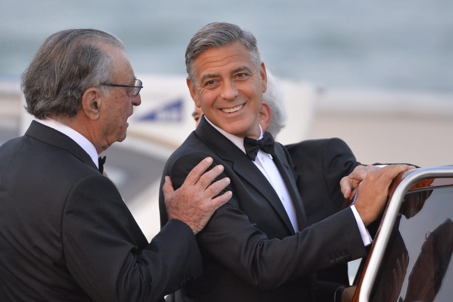 01.clooney-wedding.456199464