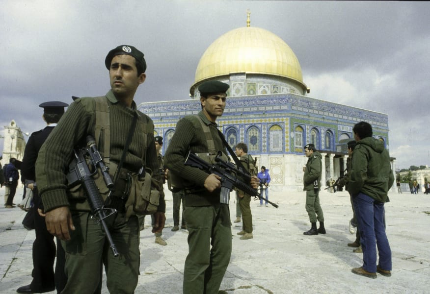 02 temple mount RESTRICTED