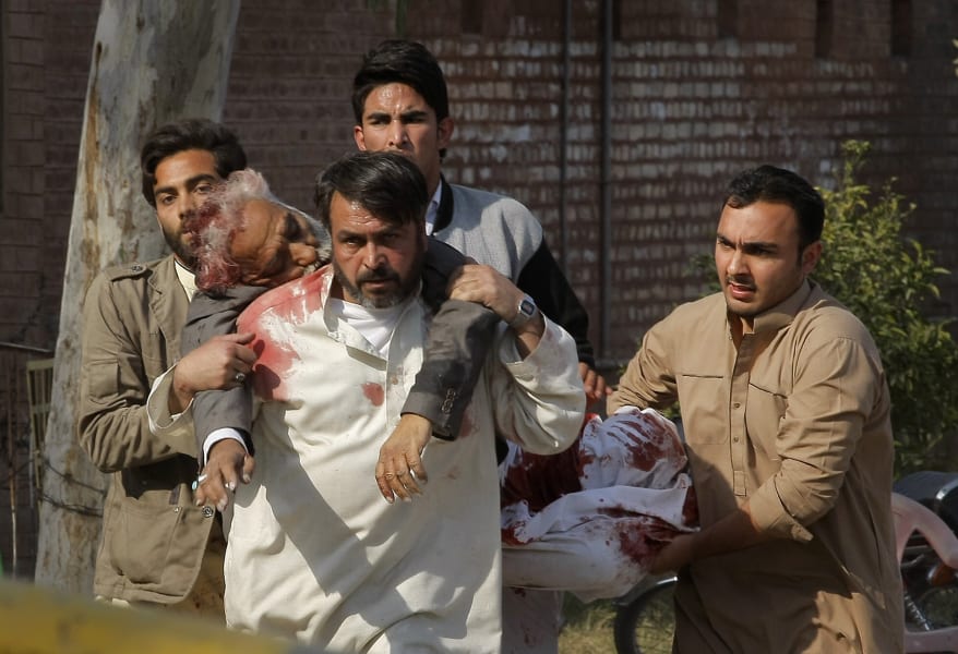 04 peshawar attack 0213