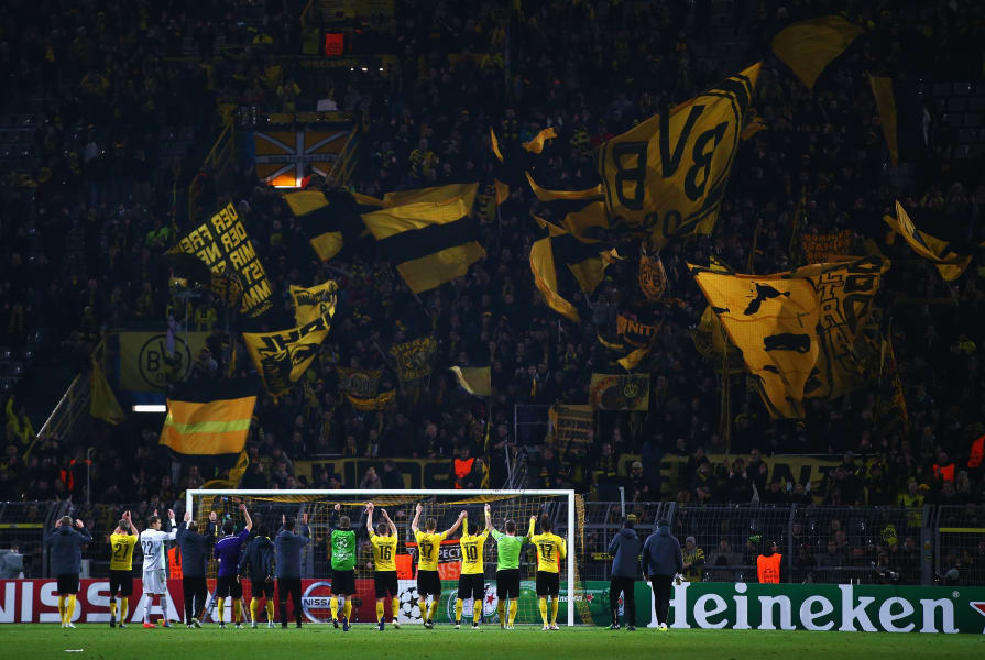 Borussia Dortmund team and fans