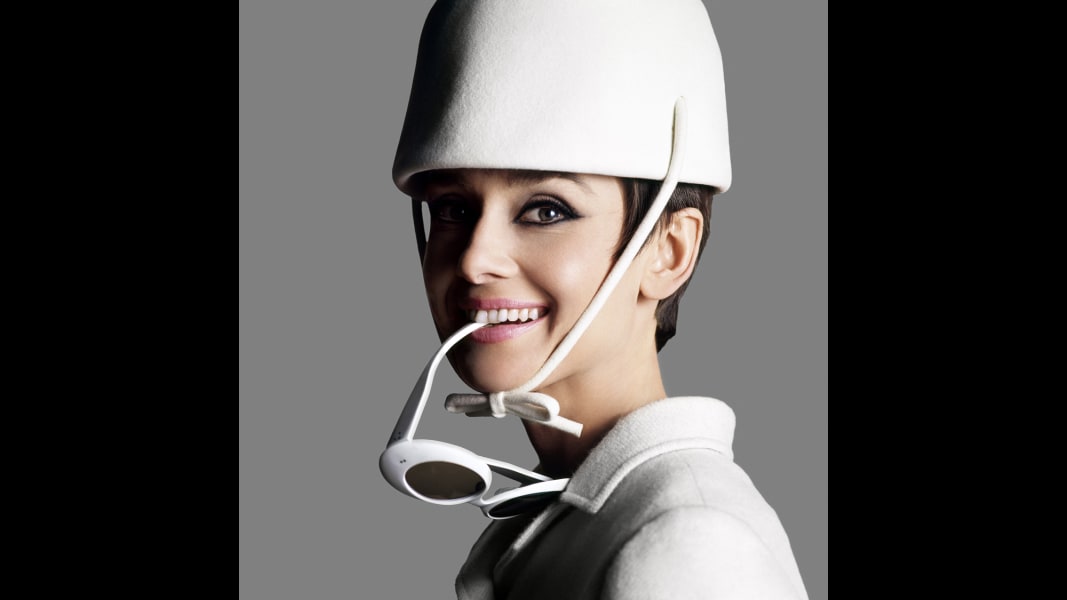 12 tbt Audrey Hepburn 0604 RESTRICTED