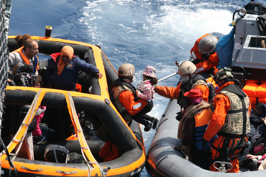 02 migrant rescue 0607