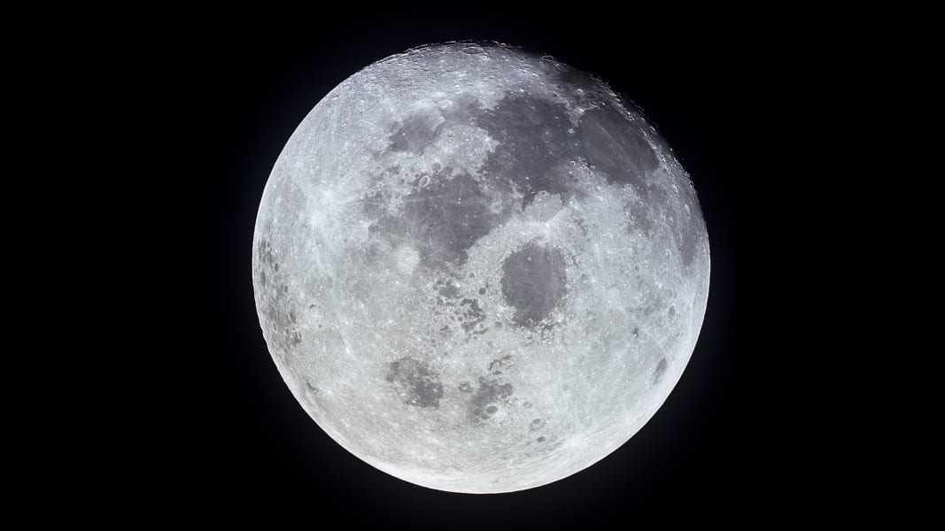 03 tbt moon landing 0716