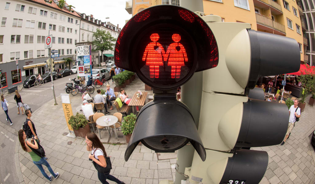 germany pride pedestrian lights 01