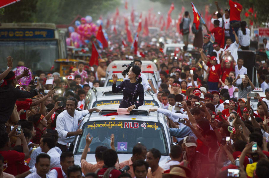burma election rally suu kyi