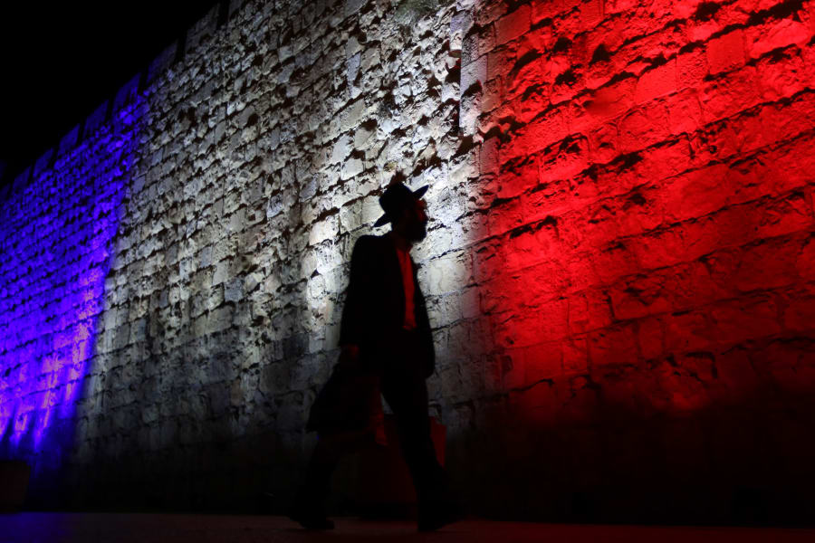 01 1115 french colors