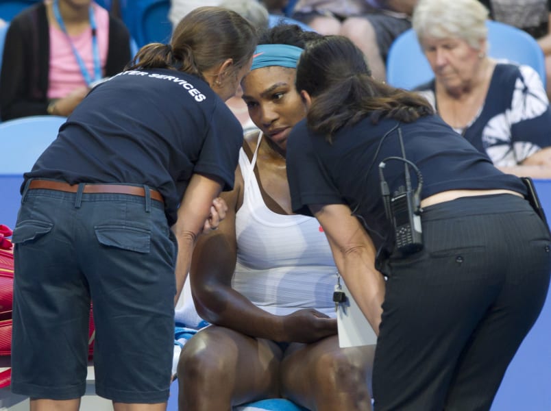 Serena knee
