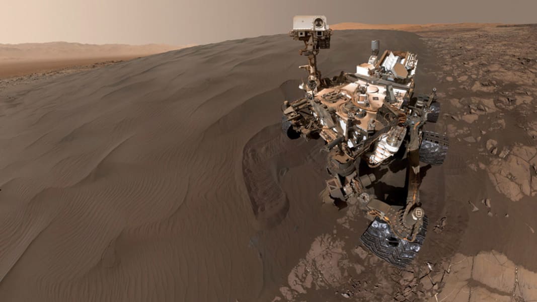 Curiosity Mars selfie 0129