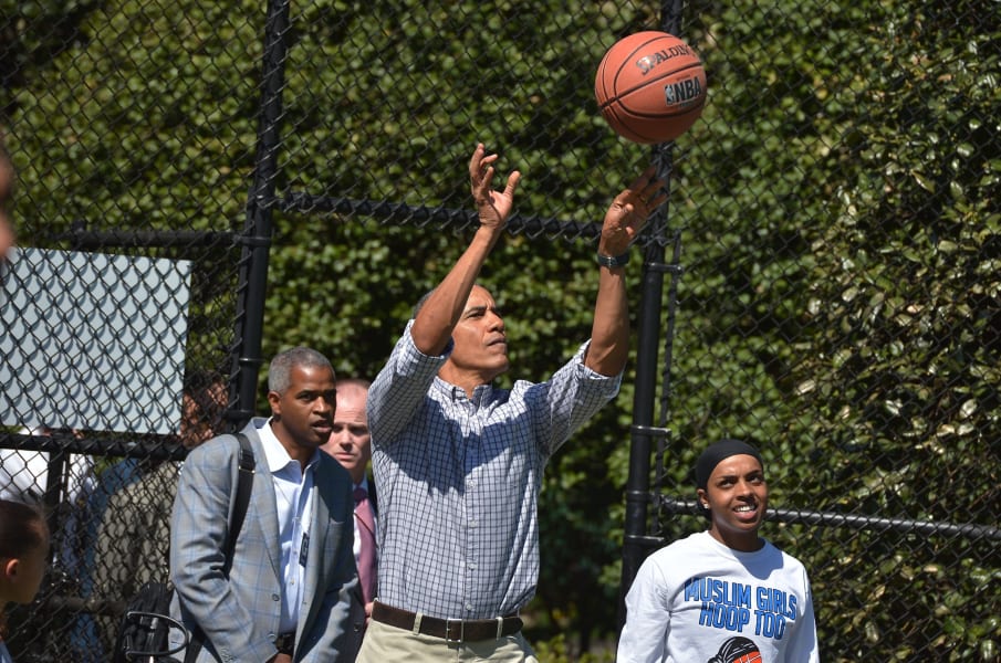 obama playing basketball file