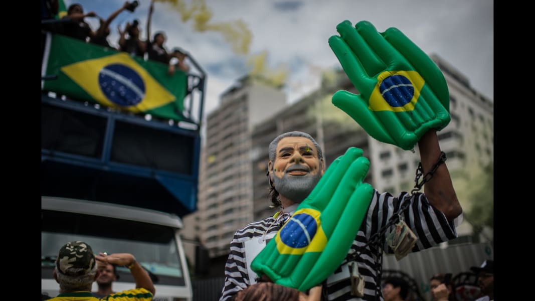 19 brazilian protest 0313