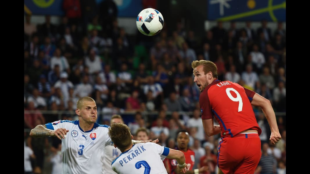 02 Euro Slovakia England 