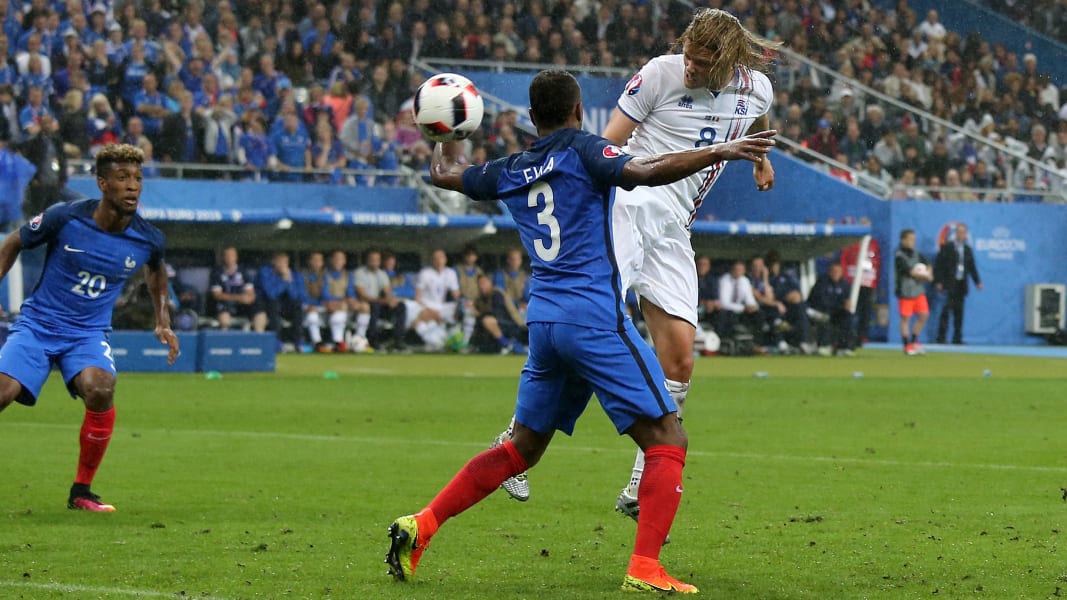 06 France Iceland quarterfinal RESTRICTED 