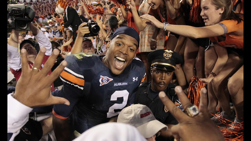 17 heisman tbt 1208