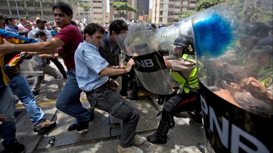 10 Venezuela protest 0404