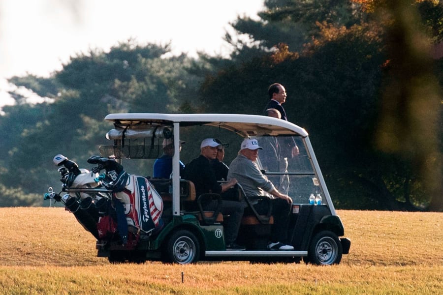 trump shinzo abe golf buggy Kasumigaseki Country Club Golf Course