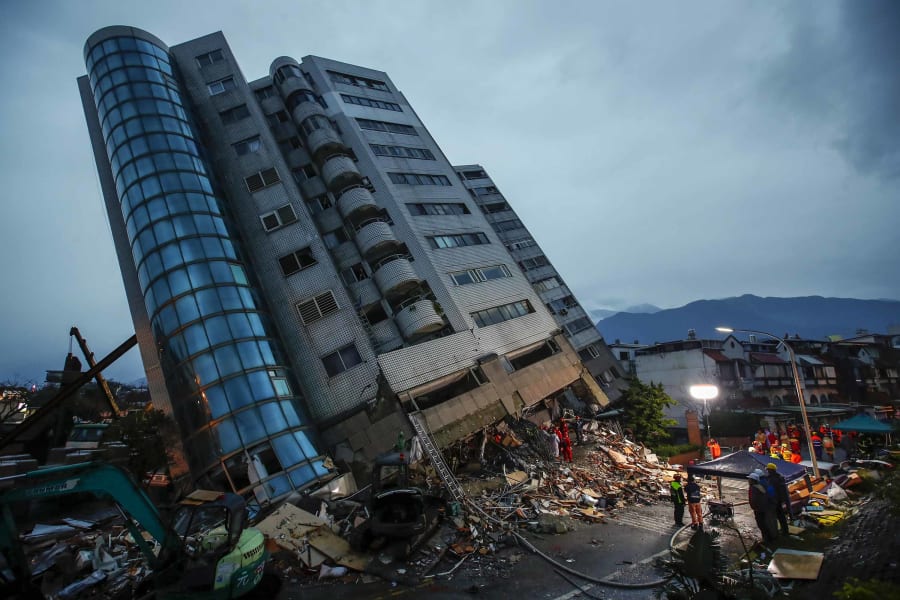 27 taiwan quake 0207 RESTRICTED