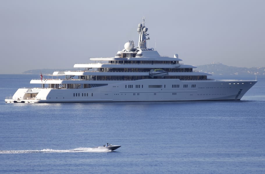 10 Of The World S Most Expensive Superyachts And Their Owners