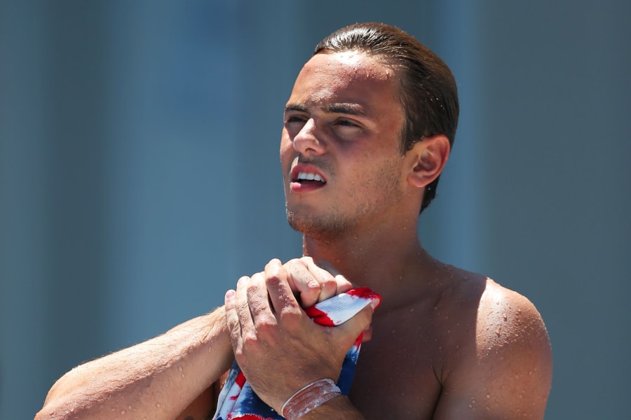 Tom Daley bombarded by hilarious memes after asking fans 