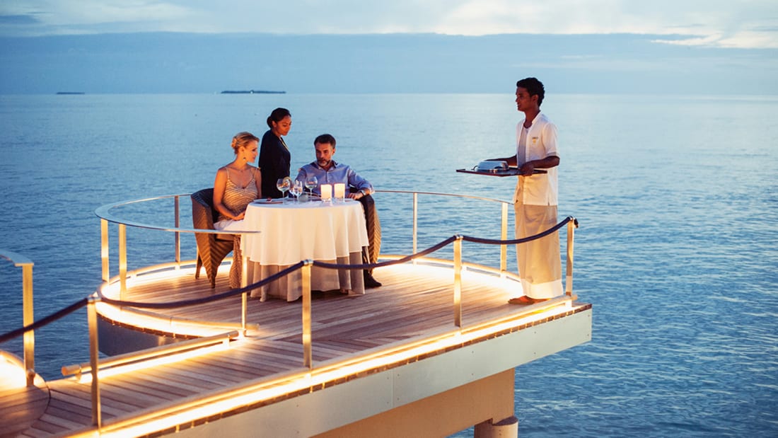 Aragu Restaurant & Cru Lounge - Outdoor Sitting Area