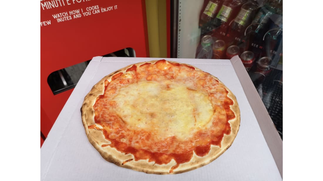 06 rome vending machine pizza review