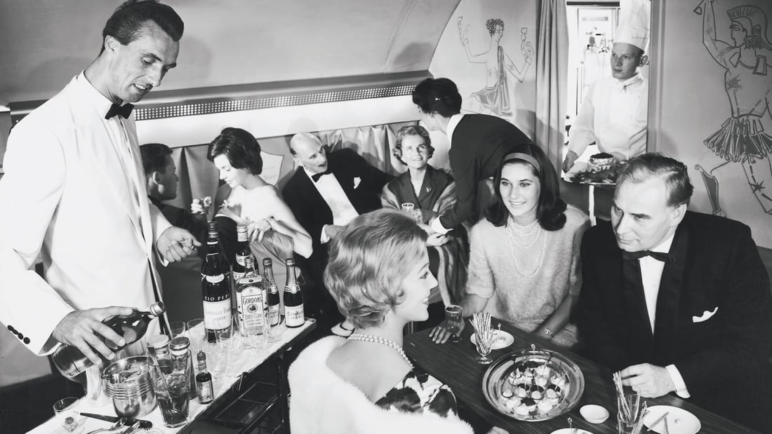 Bacchanalian motifs served as a backdrop to cocktail hour on Lufthansa's first-class 'Senator' service in 1958.