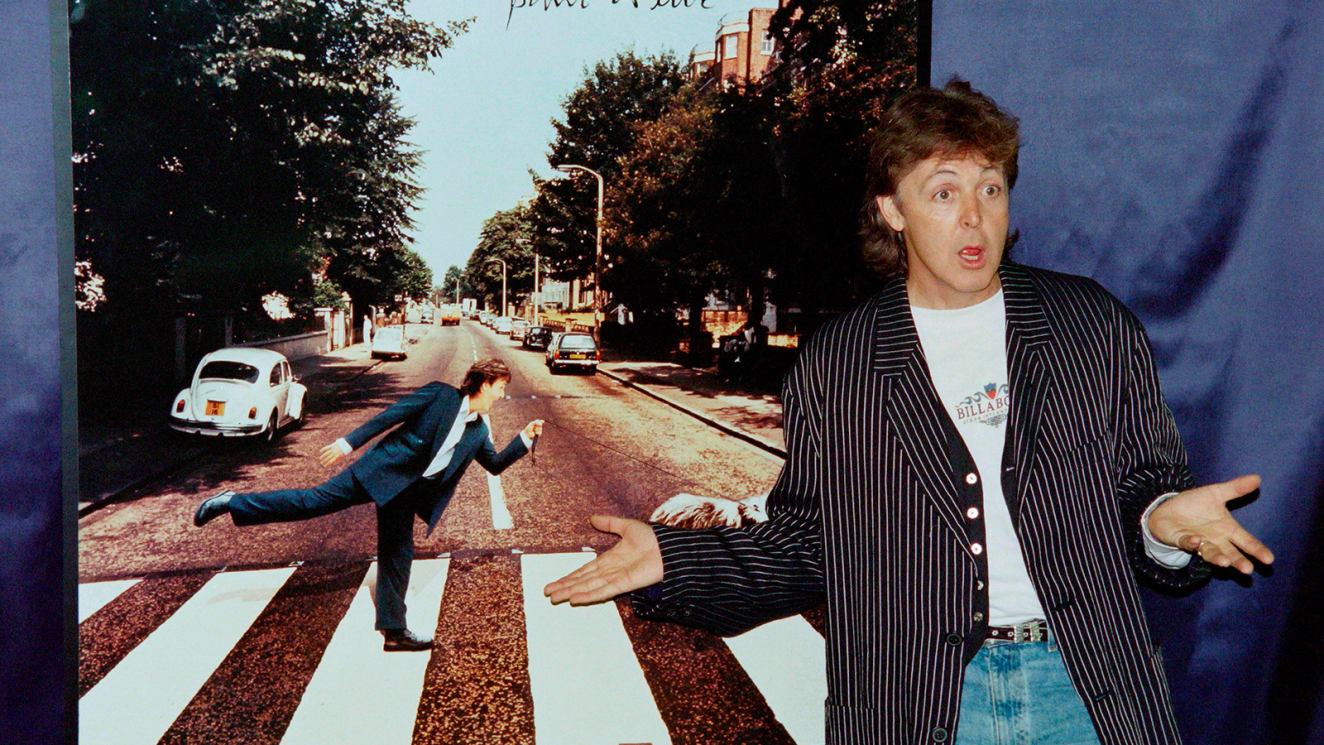 Former Beatle Paul McCartney poses on October 14, 1993 prior a concert at the Palais Omnisports de Paris Bercy