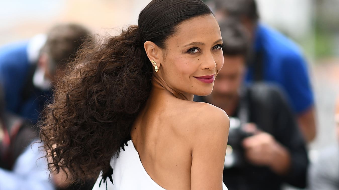 TOPSHOT - British actress Thandie Newton poses on May 15, 2018 during a photocall for the film "Solo : A Star Wars Story" at the 71st edition of the Cannes Film Festival in Cannes, southern France. (Photo by Anne-Christine POUJOULAT / AFP) (Photo by ANNE-CHRISTINE POUJOULAT/AFP via Getty Images)