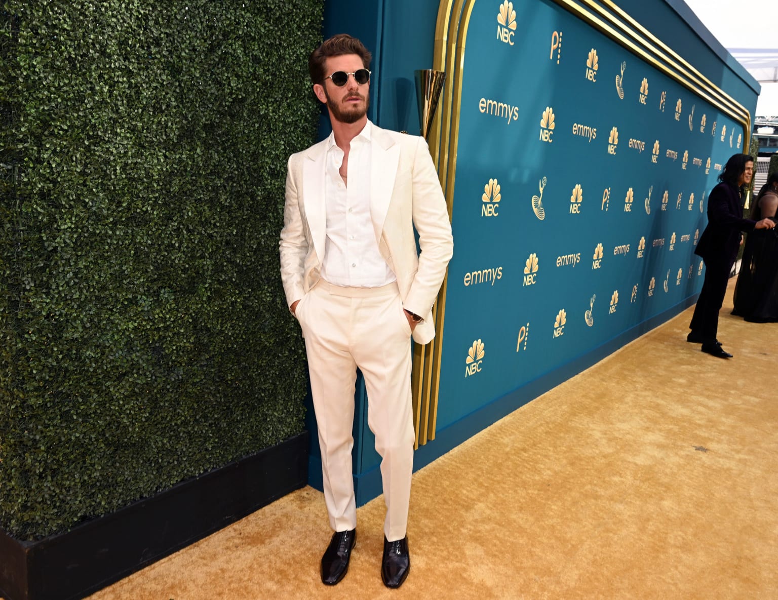 Andrew Garfield, wearing Zegna, was one of several male stars to opt for an all-white suit.