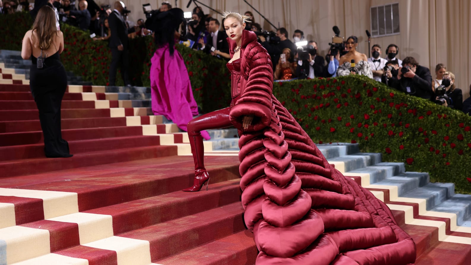 NEW YORK, NEW YORK - MAY 02: Gigi Hadid attends The 2022 Met Gala Celebrating "In America: An Anthology of Fashion" at The Metropolitan Museum of Art on May 02, 2022 in New York City. (Photo by John Shearer/Getty Images)