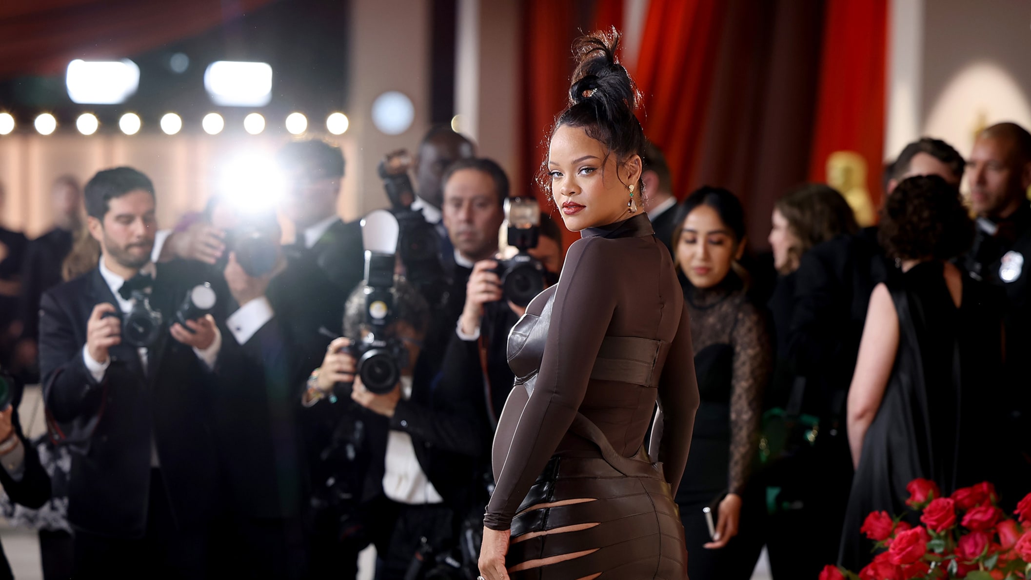 HOLLYWOOD, CALIFORNIA - MARCH 12: Rihanna attends the 95th Annual Academy Awards on March 12, 2023 in Hollywood, California. (Photo by Mike Coppola/Getty Images)