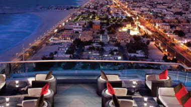 49 Stunning Rooftop Bars And Restaurants Cnn Travel