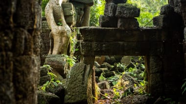 Cambodia Temple Banteay Chhmar Explore Forgotten Ruins - 