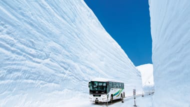 Roof Of Japan Deep Snow Corridor Opens To Visitors Cnn Travel