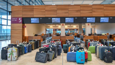 Nearly A Decade Late Berlin S Brandenburg Airport Finally Opens During A Pandemic Cnn Travel