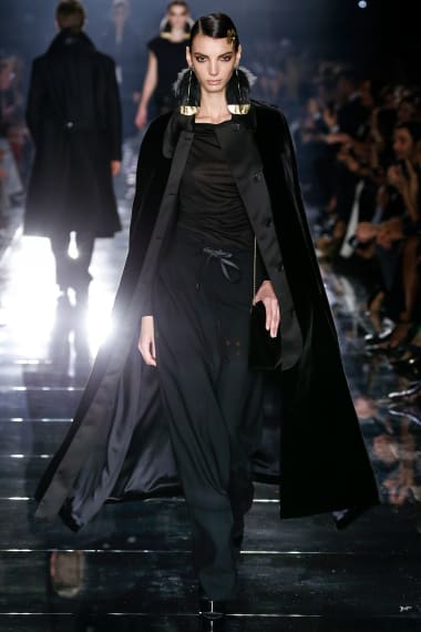 pris Australsk person Karakter Tom Ford brings New York Fashion to LA - CNN Style