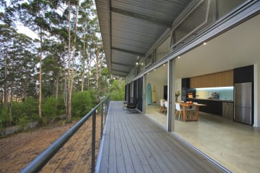 Australian bushfire architecture: Designing homes withstand - Style