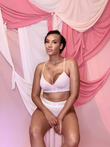 Healthy Black Tits - Rihanna's latest Savage X Fenty campaign stars Black breast cancer  survivors - CNN Style