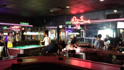 9 Classic U S Dive Bars Cnn Travel