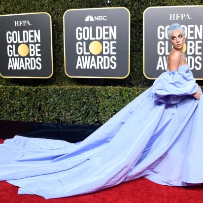 2019 golden globes outfits