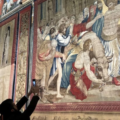 Raphael S Tapestries Return To The Sistine Chapel Cnn Style