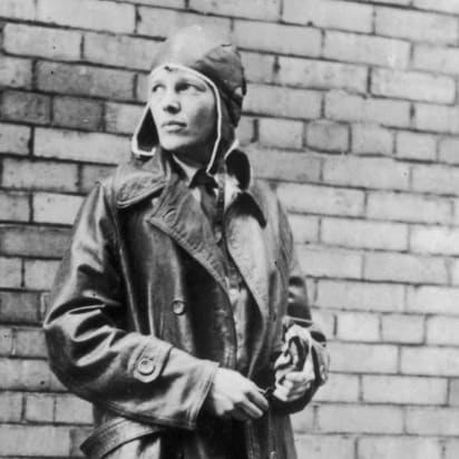 amelia earhart aviator hat