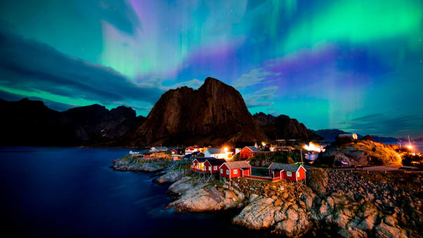 Lofoten Islands: Northern Lights hotspot.