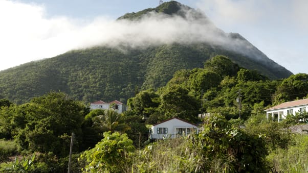 saba mount scenery