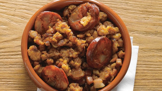 essential spanish dish migas-phaidon