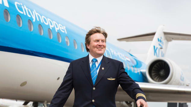 The King regularly took the co-pilot's chair for short-haul flights around Europe, an interview with a Dutch newspaper revealed.