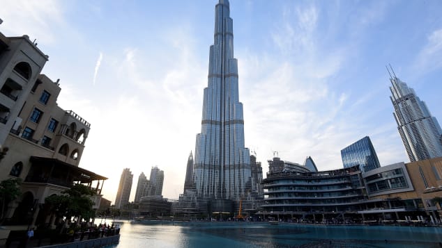 Lakeside view of Burj Khalifa Dubai