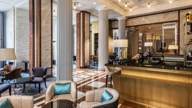 Kupola Bar - Ritz-Carlton Hotel 